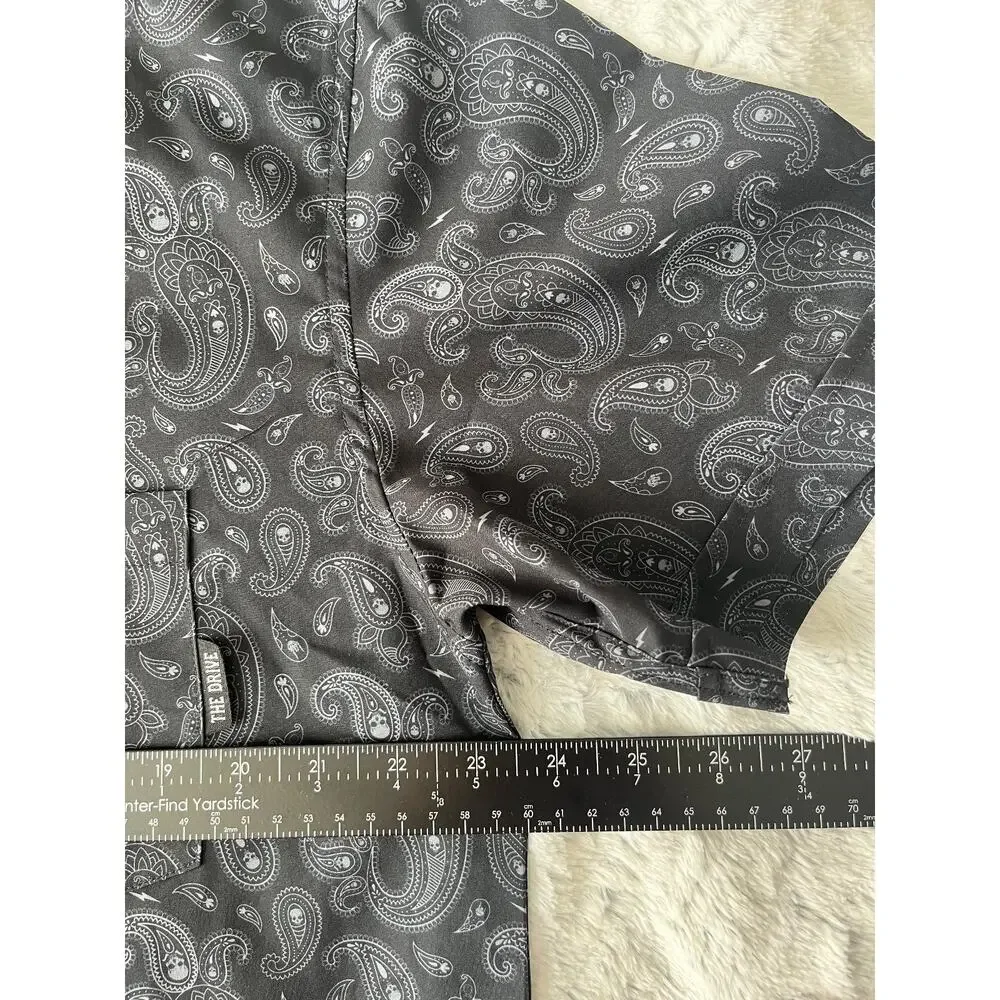 The Drive Clothing Men’s XL Skull Paisley Short Sleeve Button Up Shirt Black